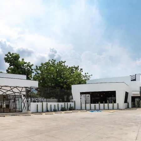 D' La Torre Hotel Managua Esterno foto