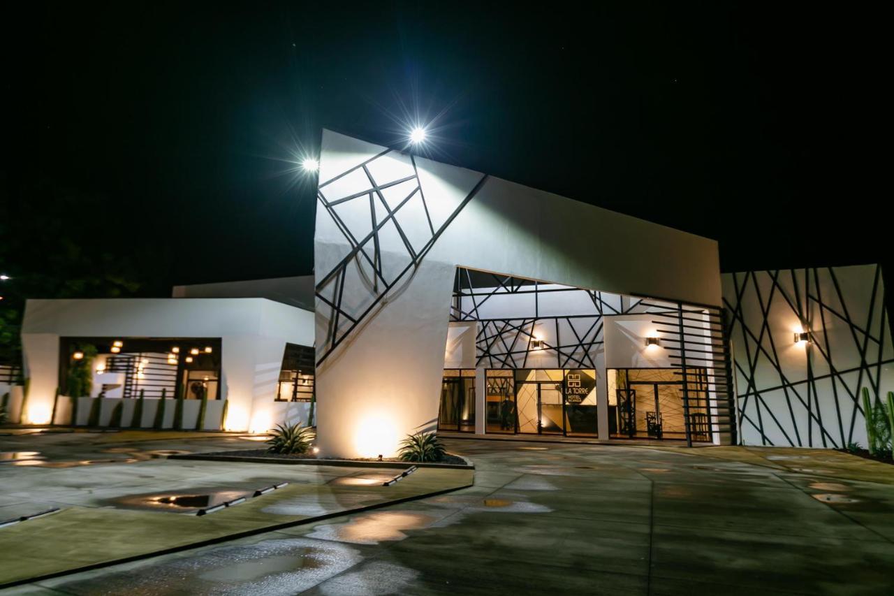 D' La Torre Hotel Managua Esterno foto