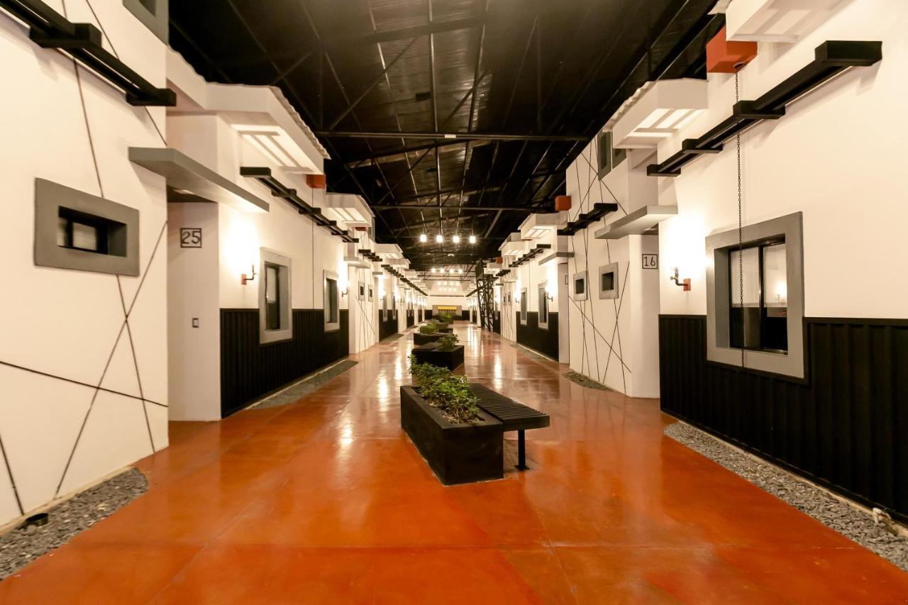 D' La Torre Hotel Managua Esterno foto